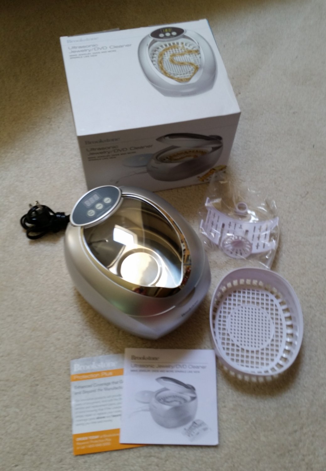 BROOKSTONE Ultrasonic Jewelry Cleaner and DVD Cleaner