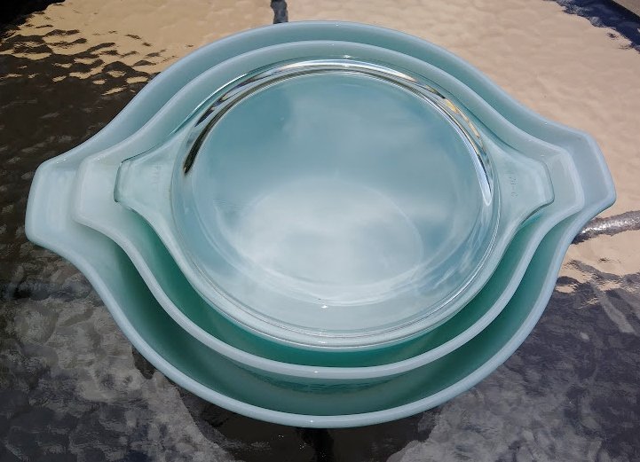 Vintage Pyrex Butterprint Opal Ware Turquoise/White Amish Print Nesting