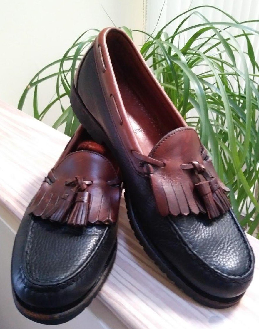 Allen Edmonds Nashua Black With Brown Trim Leather Tassel Loafer Size 11b 7339