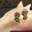Vintage Daisy Rhinestone Multi Color Flower Clip On Earrings! Vintage Daisy Rhinestone Multi Color Flower Clip On Earrings!