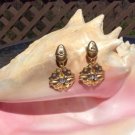 Art Nouveau Dangle Goldtone with Rhinestone Accents Clip On Earrings! Art Nouveau Dangle Goldtone with Rhinestone Accents Clip On Earrings!
