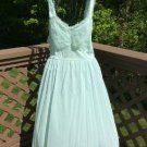 Vintage Gotham Ruffle Trimmed Mint Green Negligee - Size 42 - so soft and pretty! Vintage Gotham Ruffle Trimmed Mint Green Negligee - Size 42 - so soft and pretty!