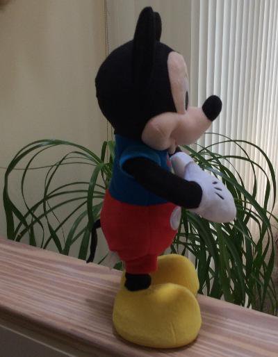 mickey mouse clubhouse hot dog dance toy