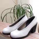 VINTAGE LB COMPANY Women's Chunky White Baby Doll Pumps - MADE IN SPAIN! - SO CUTE! VINTAGE LB COMPANY Women's Chunky White Baby Doll Pumps - MADE IN SPAIN! - SO CUTE!