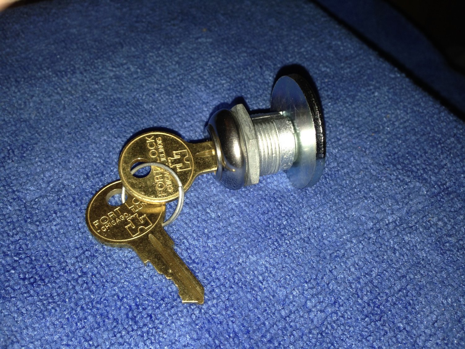 VENDO COCA COLA PEPSI MACHINE LOCK COKE V39 V44 V56 V63 V80 V81