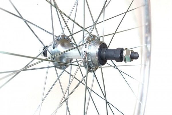 26 thru axle front wheel