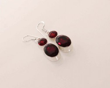 9gm CHRISTMAS GIFT ! RED GARNET DESIGNER FASHION JEWELRY SILVER EARRING E512