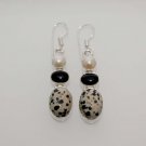 10gm DALMATION JASPER- PEARL- BLACK ONYX  FASHION JEWELRY SILVER EARRING E595