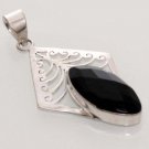 DESIGNER !  BLACK ONYX  FASHION JEWELRY SILVER PENDANT P26