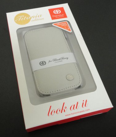 Honovi Leather Top Flip Case for Blackberry 9220 (white)