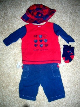 4pc heart set 0-3 months