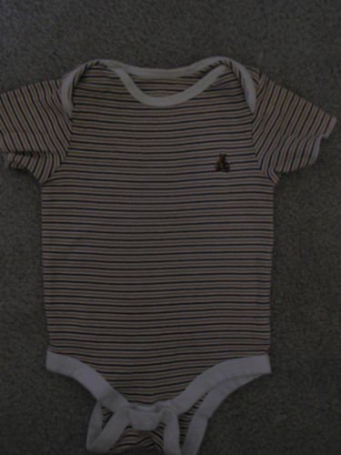 Baby Gap Infant baby Onesie Size NB Newborn to 3-6 mos