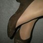 NATURALIZER  BROWN SUEDE TINY GOLD STUD EMBELLISHMENTS SIZE 7.5 NEW WITHOUT TAGS