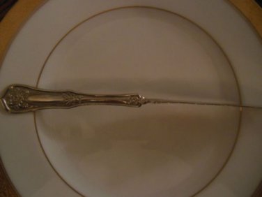 OH124 PATTERN 1910 BY WM A ROGERS NICKEL SILVER Oneida 1 Twisted Butter Knife