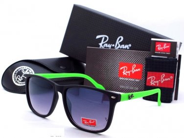 Ray Ban Wayfarer Dark Lens Black Frame 1990's Style NEW