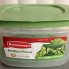 Rubbermaid 7J92 Produce Saver Square 14-Cup Food Storage Container