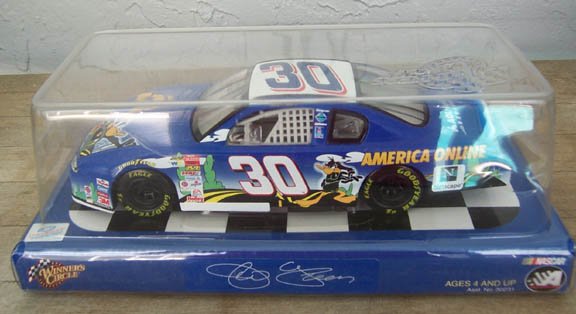 2002 Winner's Circle NASCAR Jeff Green #30 AOL 1:24