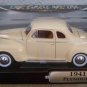 Yat Ming Road Signature 1941 White Plymouth 1:18 Diecast