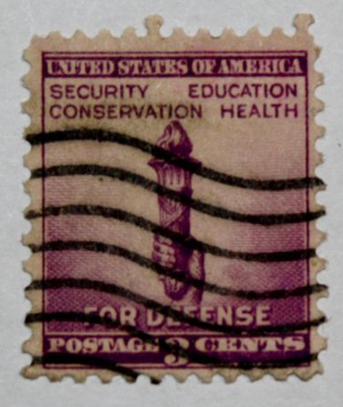 U.S. Cat. # 901 - 1940 3c Torch of Enlightenment
