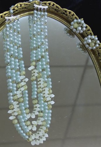 Pale blue with white and yellow beads necklace and clip earrings vintage set from Japan