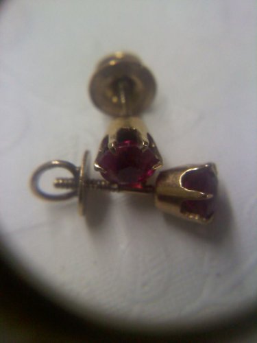 Ostby & Barton 10k gold threaded screw post antique pierced earrings