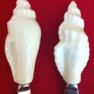 Williams Sonoma 2 Seashell Spreaders White Stainless Steel Knife Set