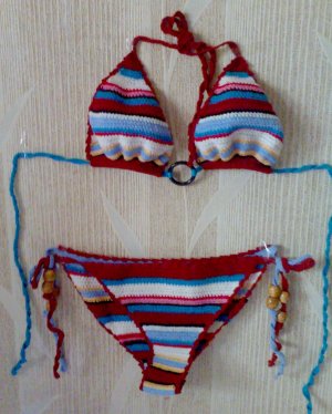 BIKINI BEACH