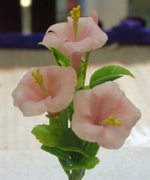 Clay flower CL0031