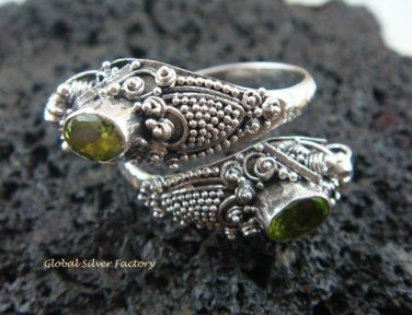 925 Silver Peridot Double Head Snake Ring RI-273-KT