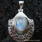 Bali Design 925 Silver & Moonstone Pendant SP-452-KT