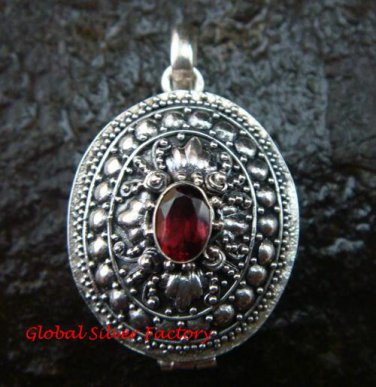 925 Silver Garnet Keepsake Locket Pendant LP-197-IKP