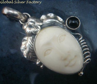 Silver Onyx FLower Leaf Goddess Pendant GDP-1222-NY