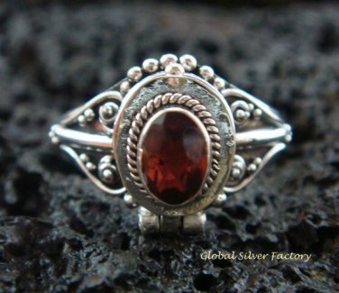 925 Silver Garnet Locket Ring LR-525-KT