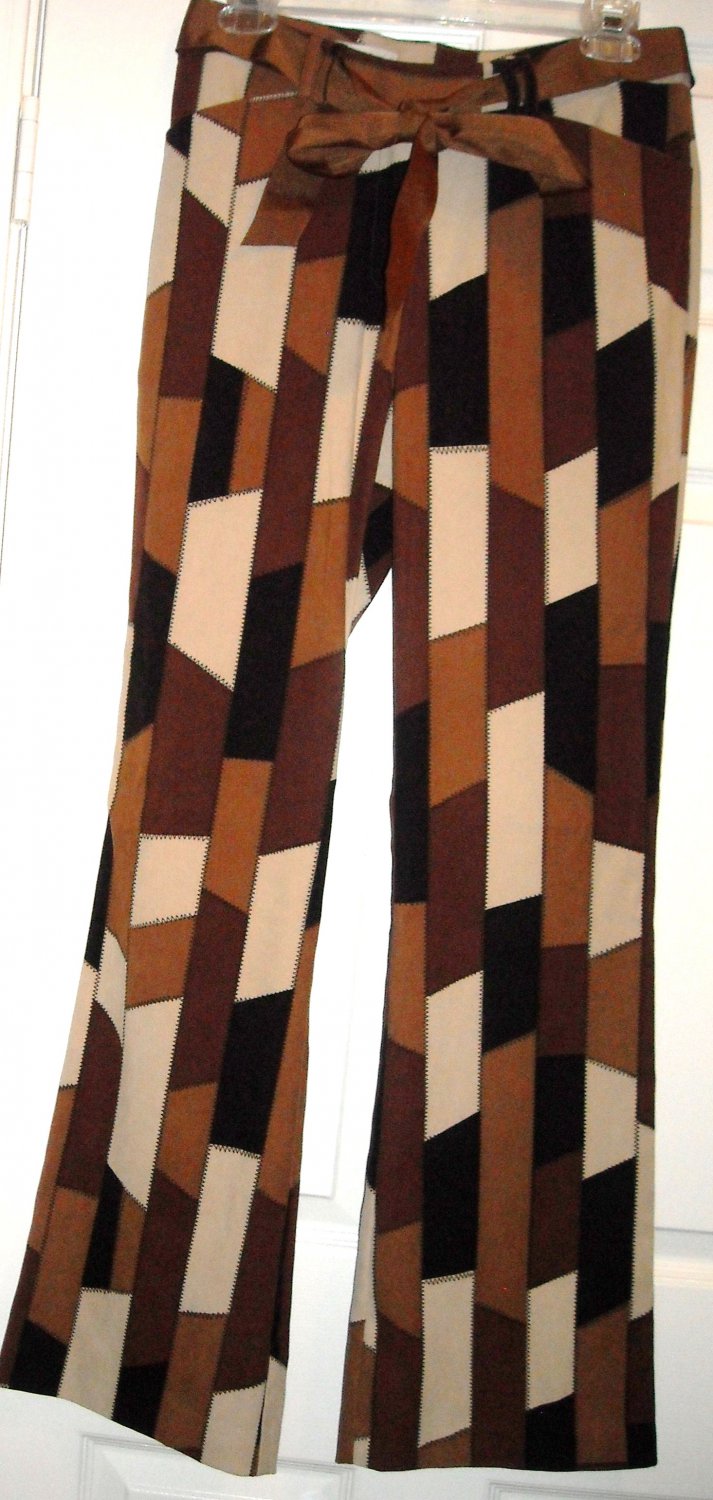 VINTAGE PATCH DESIGN PANTS SIZE 6 (NEW)