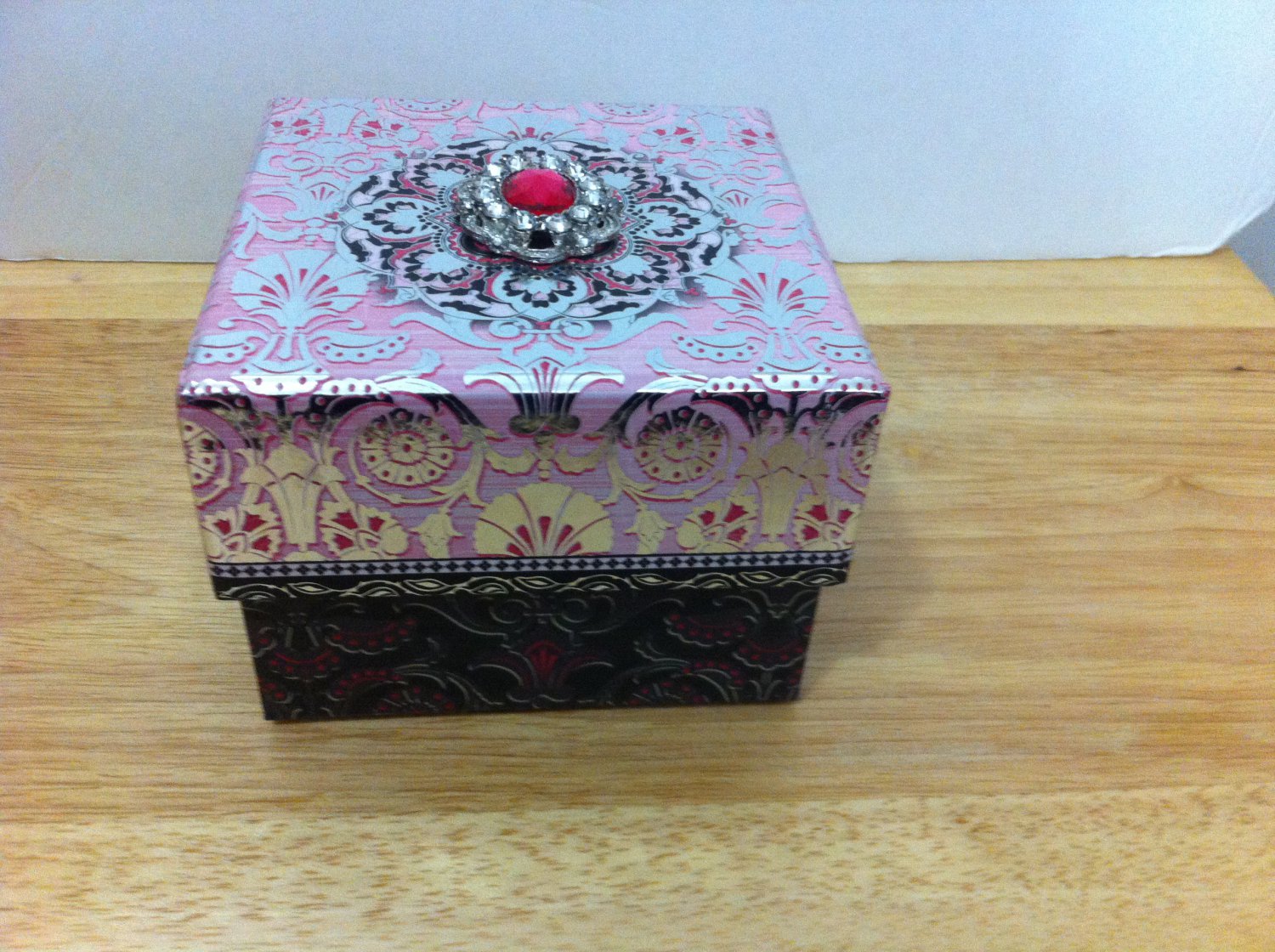 POOCH & SWEETHEART GIFT/JEWELRY BOX (NEW)