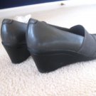 Clarks  -   Womens Wedges -     Genuine Leather Shoes, Size 7