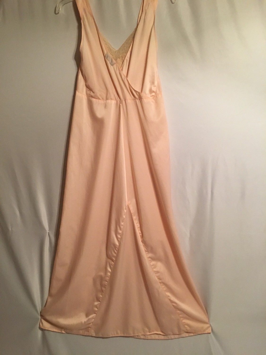 Vintage Mary Barron 1950's Nightgown Rayon biastrait flowing rayon ...