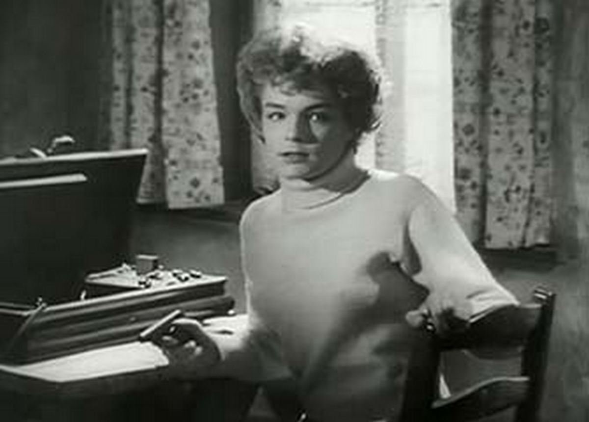 Against the Wind 1948 DVD Film British Spy Adventure Robert Beatty Simone Signor