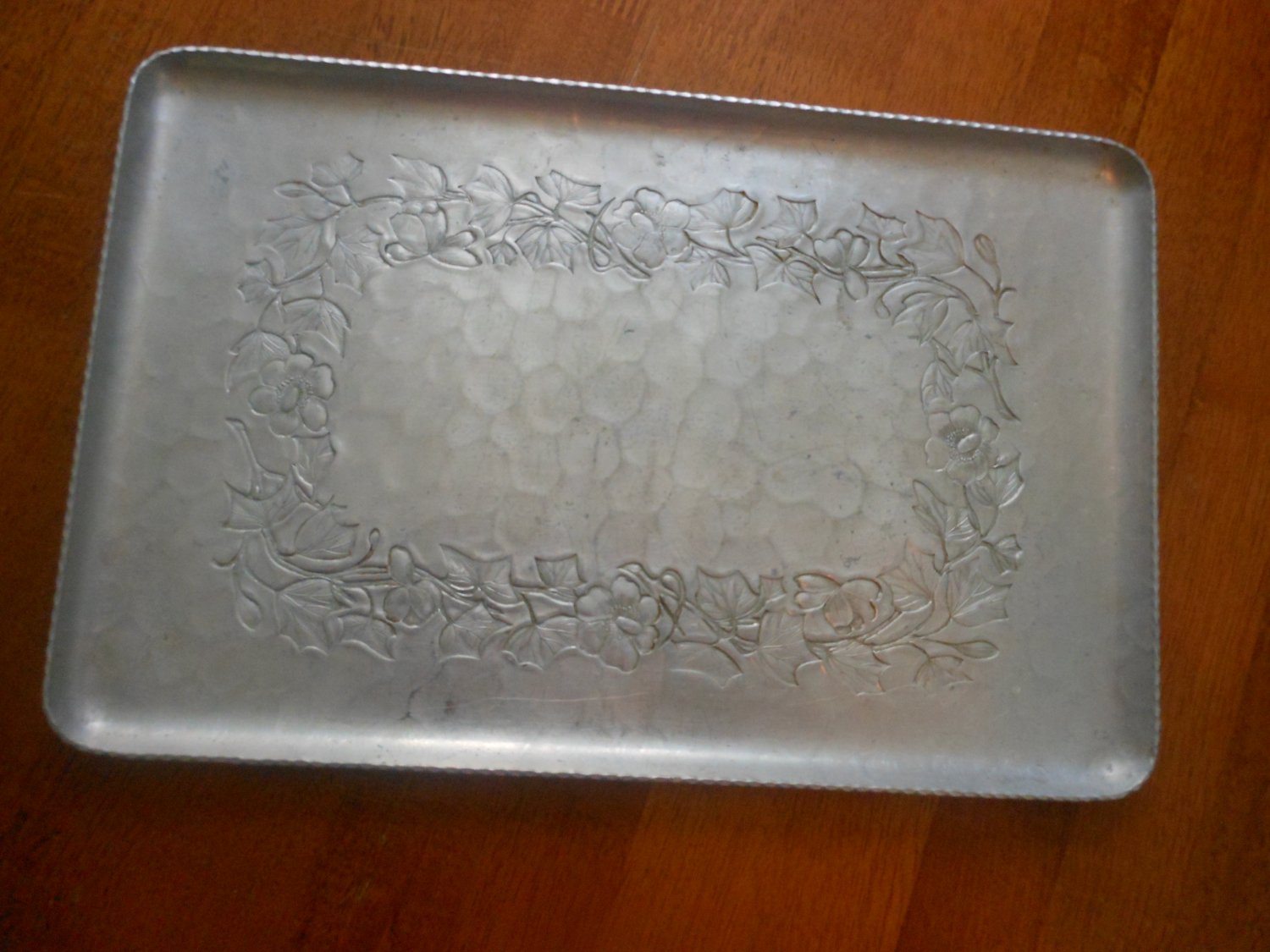 Vintage Everlast Aluminum Hand Tray