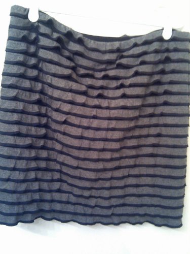 Studio M gray and black multi-tiered skirt, size L