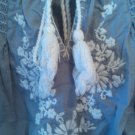 Gloria Vanderbilt boho blouse with embroidery, size L