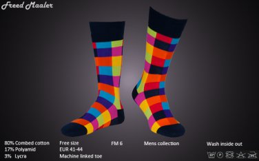 Mixed color cubes fashion socks
