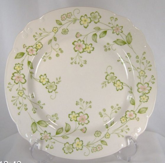 NIKKO Blossom Time Dinner Plate
