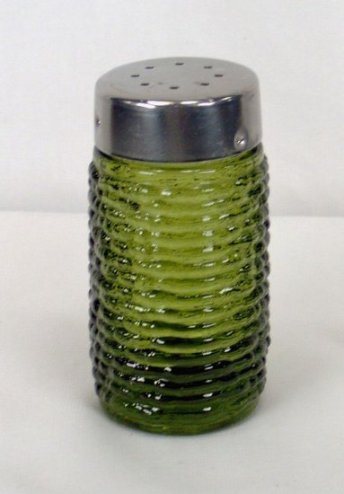 Soreno Avocado Salt Pepper Shaker