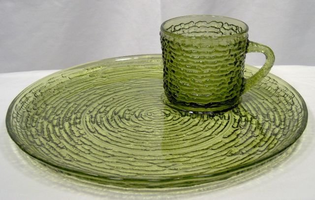 Anchor Hocking Soreno Avocado Snack Set