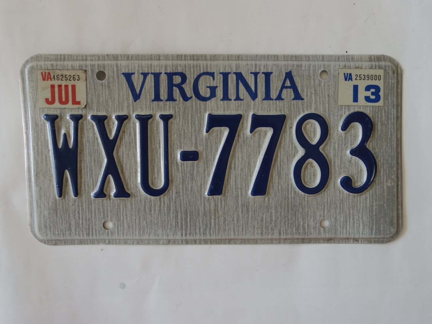 2013 Virginia Auto Licensee Plate Tag