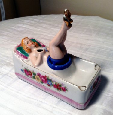 VINTAGE Patent UTT "Naughty Lady" Cigarette Girl Ashtray GOLD TRIM L@@K!!!