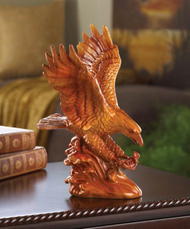 Beautiful Eagle Statue