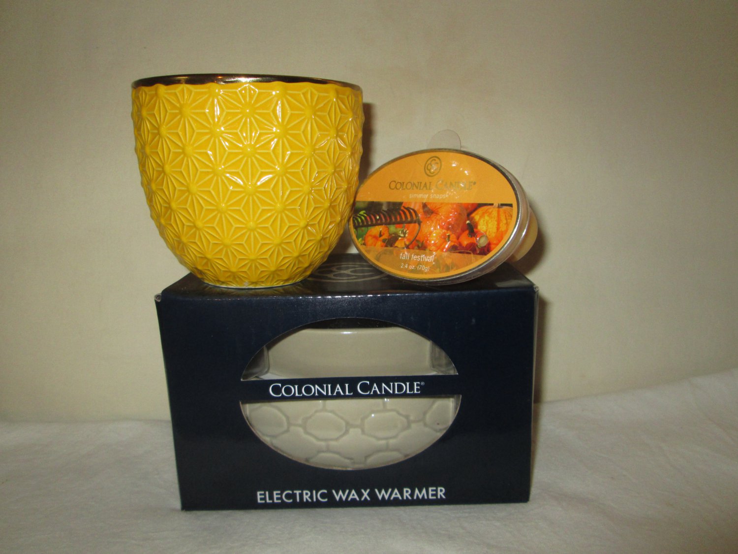 Colonial Candle Electric 2 in 1 Wax Warmer, 10 oz Jar & Tart Set, Boxed