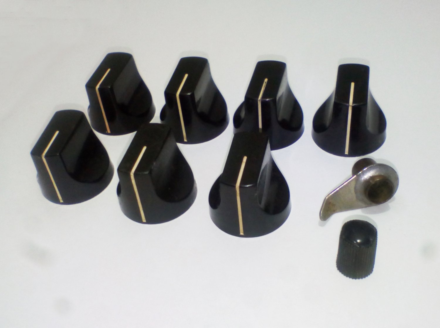 LOT OF 8 Pointer Knobs for DRAKE TR-4, TR-4C